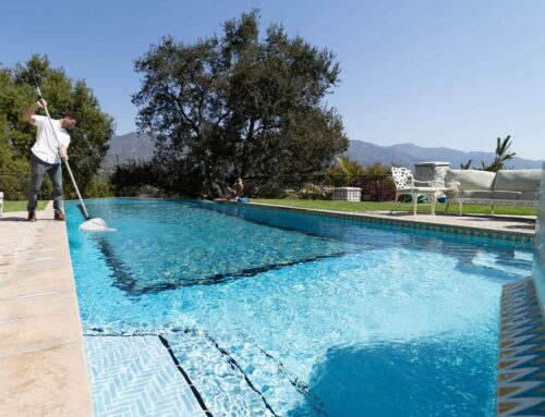What Makes a Great Pool Service Company? 5 Things Foothill and Los Angeles Homeowners Should Expect